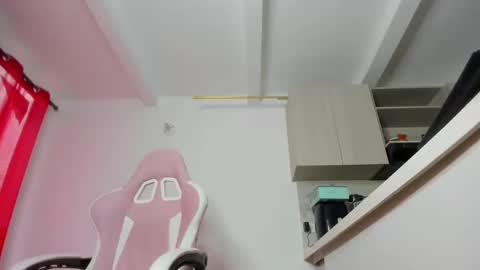 Sara INSTAGRAM SARARENDON7798 online show from 12/24/24, 11:38