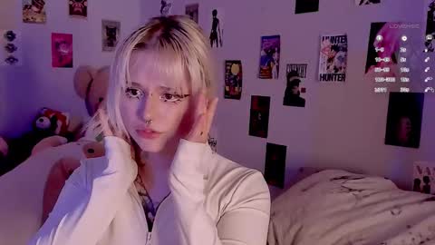 Helen and Teya online show from 03/02/26, 05:08