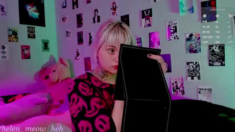 Helen and Teya online show from 03/30/26, 09:32