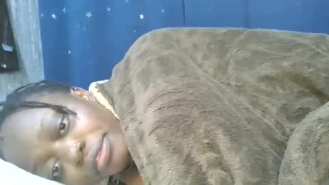 Snapshot of cilia_petite chatting on 11/06/25, 08:10 cilia petite online show from 11/06/25, 08:10