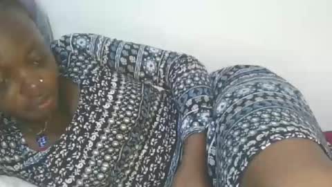 Snapshot of cilia_petite chatting on 11/23/25, 04:51 cilia petite online show from 11/23/25, 04:51