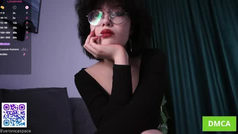   L  online show from 04/20/26, 05:54