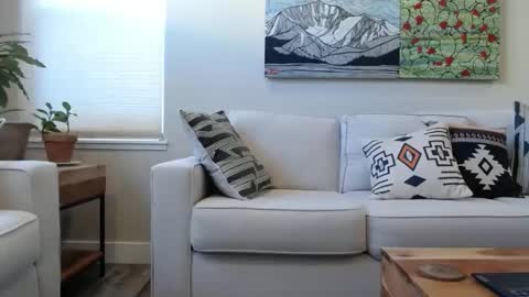 cinapw online show from 10/18/25, 03:02