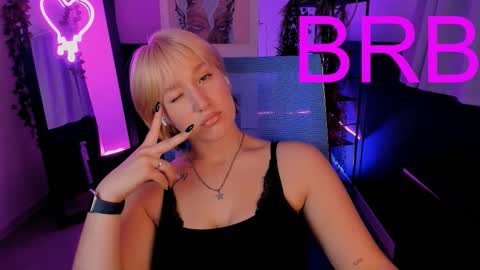 Cin Bellamy online show from 09/22/25, 04:58