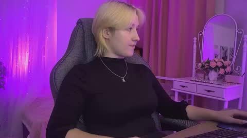 Cin Bellamy online show from 11/02/25, 06:27