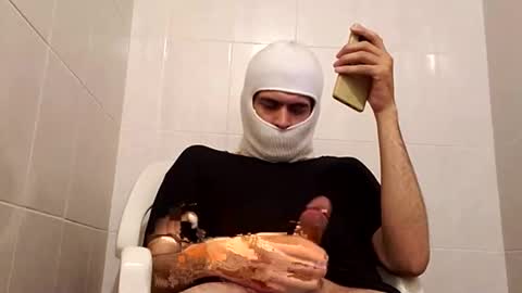 Ernesto online show from 01/02/25, 05:14