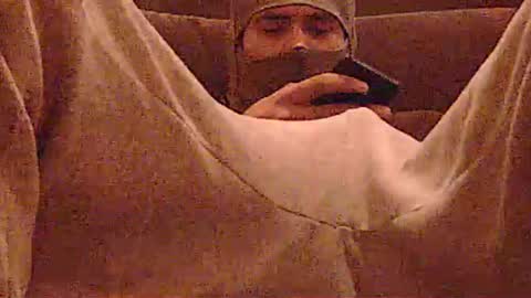 Snapshot of cincopulgadas chatting on 07/19/26, 05:22 Ernesto online show from 07/19/26, 05:22