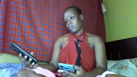 Snapshot of cinddy_14 chatting on 03/05/25, 07:05 cinddy 14 online show from 03/05/25, 07:05