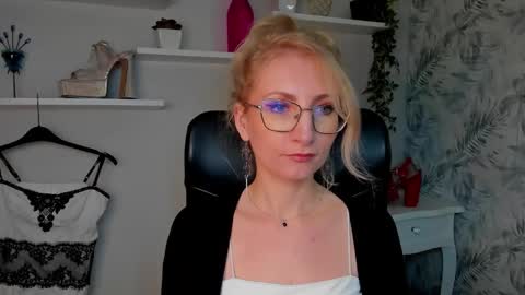 Cinderella online show from 03/24/26, 06:29