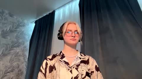 Snapshot of cindiwittner chatting on 11/14/25, 05:33 Cindi online show from 11/14/25, 05:33