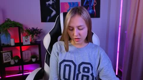 cindylovesmith online show from 04/05/26, 05:59