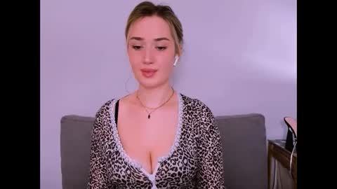 cindyprettywomen online show from 04/23/26, 05:37