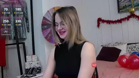 Snapshot of cindywood chatting on 02/12/25, 07:44 Cindy online show from 02/12/25, 07:44