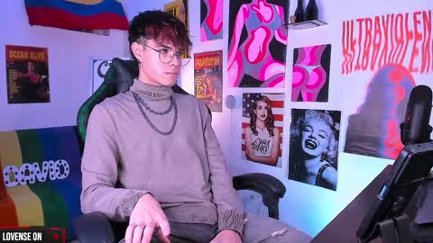 David     Independent Model online show from 12/29/24, 04:59