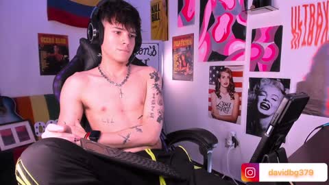 David     Independent Model online show from 02/07/25, 05:10