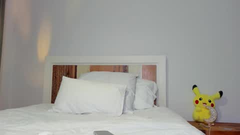 Snapshot of cinnamon_lips07 chatting on 09/22/25, 09:17 Indie online show from 09/22/25, 09:17