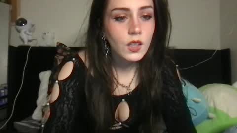 Carmen online show from 04/25/26, 05:32