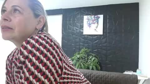 Snapshot of cinthia1609 chatting on 02/21/25, 07:54 cinthia1609 online show from 02/21/25, 07:54