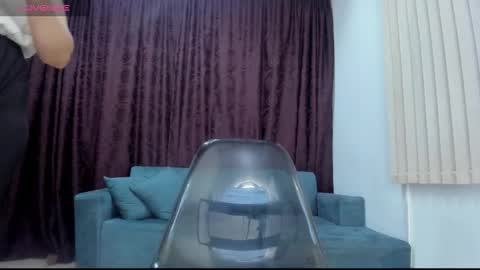 Snapshot of cintiagreyx chatting on 10/07/25, 11:18  CINTIA  online show from 10/07/25, 11:18