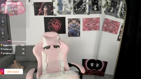 Snapshot of circe_l chatting on 01/24/25, 11:45 Paulina online show from 01/24/25, 11:45