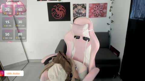 Snapshot of circe_l chatting on 02/01/25, 08:47 Paulina online show from 02/01/25, 08:47