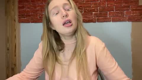 citrusblissss online show from 10/03/25, 03:09