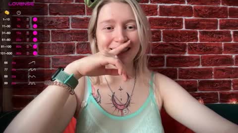 citrusblissss online show from 12/19/25, 03:24