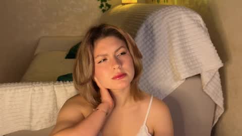 karina online show from 10/30/25, 05:57