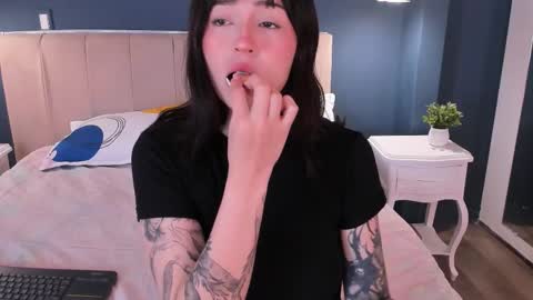 Anna online show from 02/11/26, 03:55