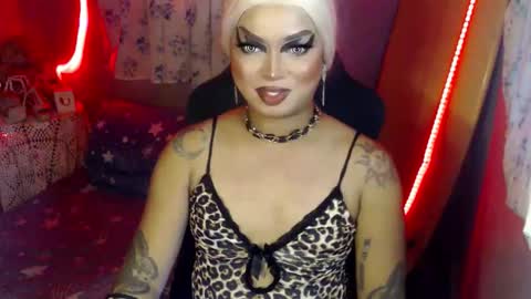 QUEEN CESS online show from 04/27/26, 09:35