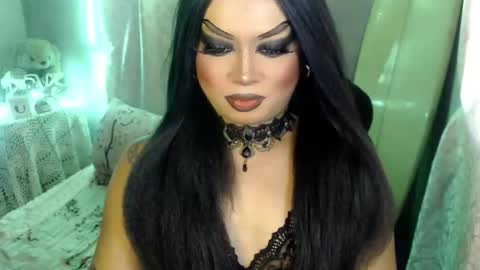 QUEEN CESS online show from 06/11/26, 04:54