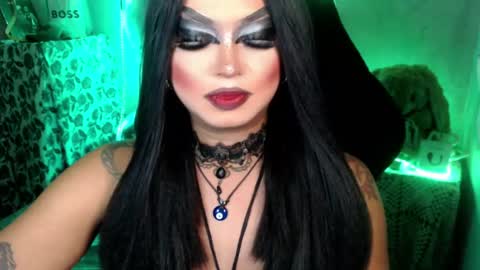 Snapshot of cj_parker69 chatting on 07/21/26, 06:43 QUEEN CESS online show from 07/21/26, 06:43