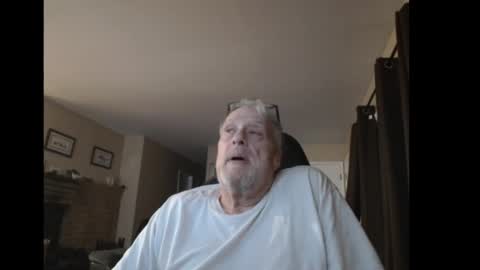 Snapshot of cjscout chatting on 12/03/24, 06:04 cjscout online show from 12/03/24, 06:04