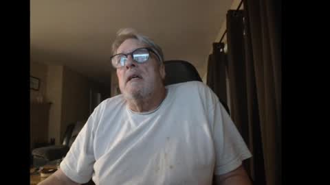 Snapshot of cjscout chatting on 12/05/24, 01:58 cjscout online show from 12/05/24, 01:58