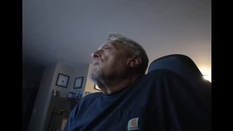 Snapshot of cjscout chatting on 02/14/25, 04:26 cjscout online show from 02/14/25, 04:26