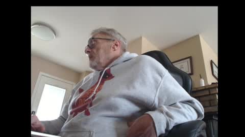 cjscout online show from 04/21/26, 01:42