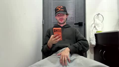 Snapshot of ckeefer96 chatting on 02/12/26, 03:23 ckeefer96 online show from 02/12/26, 03:23