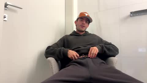 ckeefer96 online show from 03/26/26, 11:10