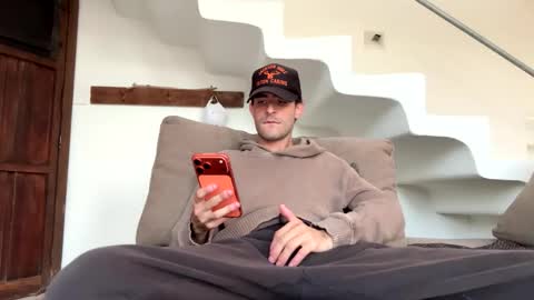 ckeefer96 online show from 05/18/26, 12:07