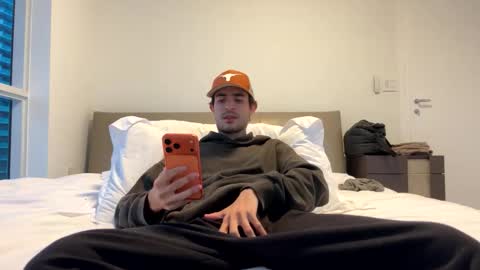 ckeefer96 online show from 06/04/26, 12:05