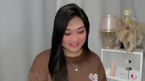 CLAIRE online show from 05/12/26, 03:25