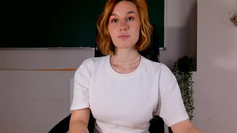 Snapshot of clairemathis chatting on 05/20/26, 03:07 Claire online show from 05/20/26, 03:07