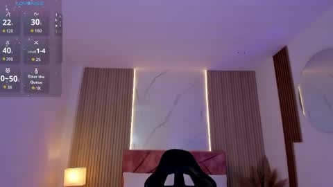clairemillerx online show from 06/04/26, 07:53