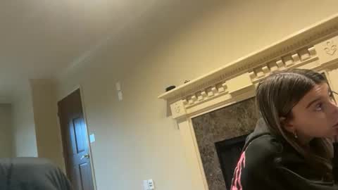 clairewalkerrr online show from 12/04/25, 06:16