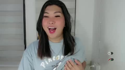 CLAIRE online show from 02/08/25, 09:46