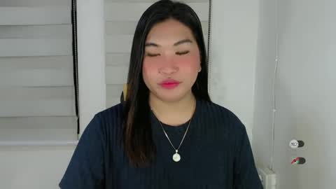 CLAIRE online show from 03/08/25, 09:39