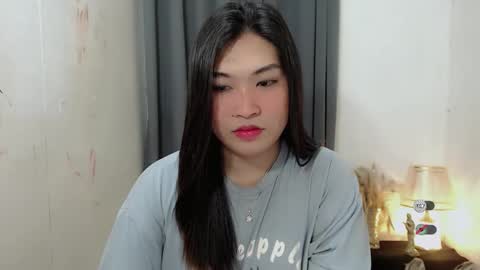 CLAIRE online show from 10/12/25, 05:06