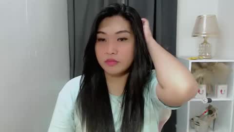 CLAIRE online show from 02/25/26, 04:55