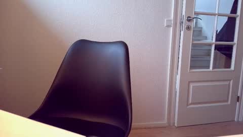 clamshive7 online show from 12/21/25, 01:07