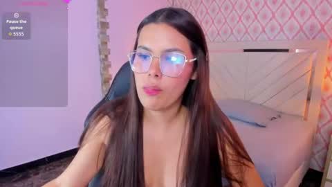 C L A R A  online show from 07/24/26, 07:34